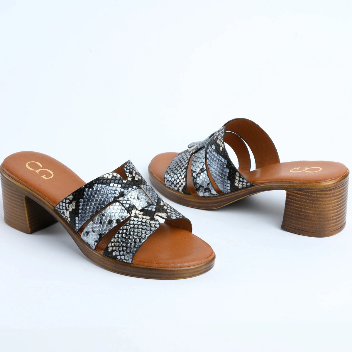 Radieuse OG Shoes