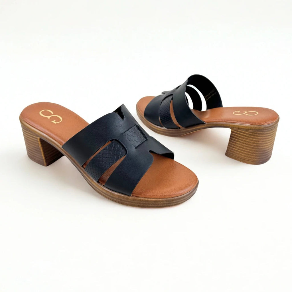 Radieuse Uni OG Shoes